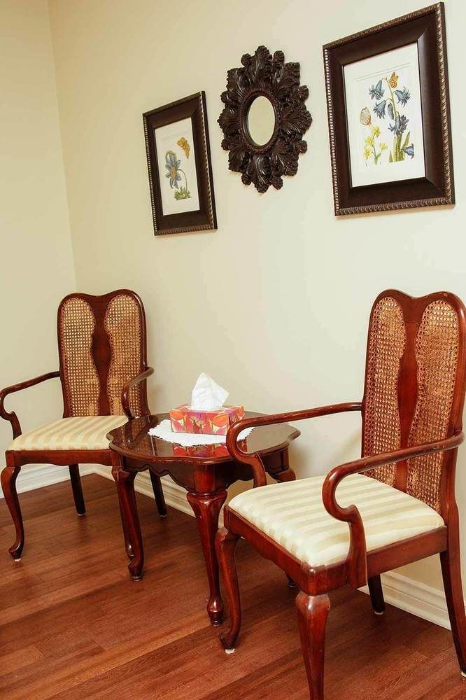 Bed and Breakfast Butterfly Manor Ниагара-Фолс Экстерьер фото